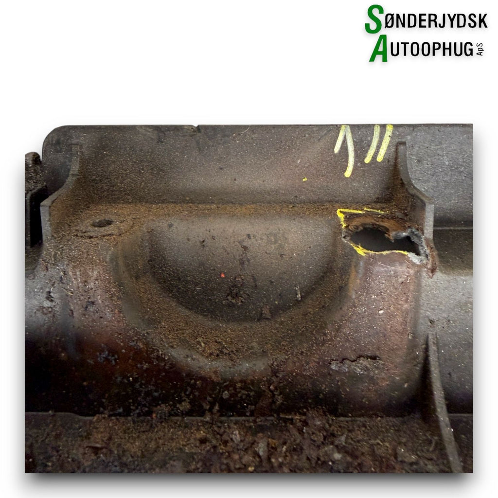 Hyundai I10 Frontkasse Med OEM Nr. 641010X200 Fra Hyundai Ophugger