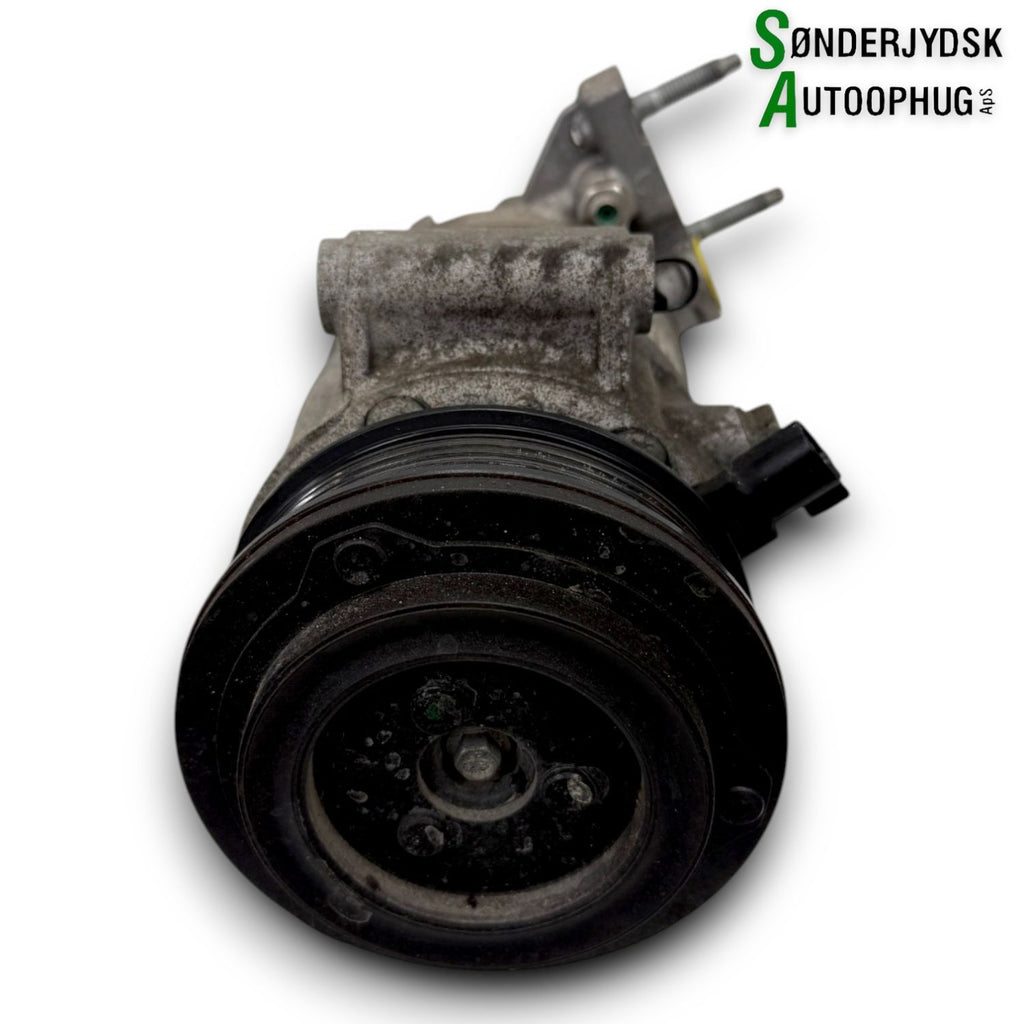 Ford Fiesta 8 Aircondition Pumpe Med OEM Nr. H1BH19D629DA Fra Ford Ophugger
