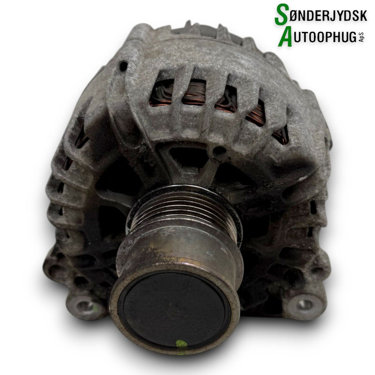 VW Touran 5T Generator Med OEM Nr. 04E903015TX Fra VW Ophugger