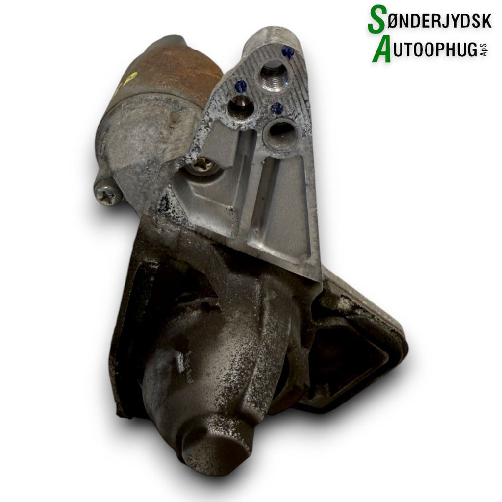 Nissan Qashqai Starter Med OEM Nr. 2330000Q3D Fra Nissan Ophugger