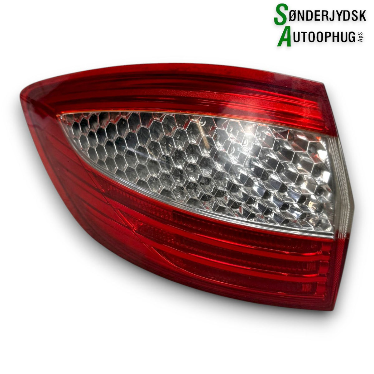 Ford Mondeo 4 Baglygte Med OEM Nr. 1486783 Fra Ford Ophugger