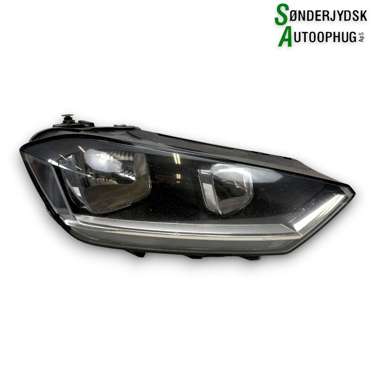 VW Golf Sportsvan Forlygte Med OEM Nr. 517941006C Fra VW Ophugger