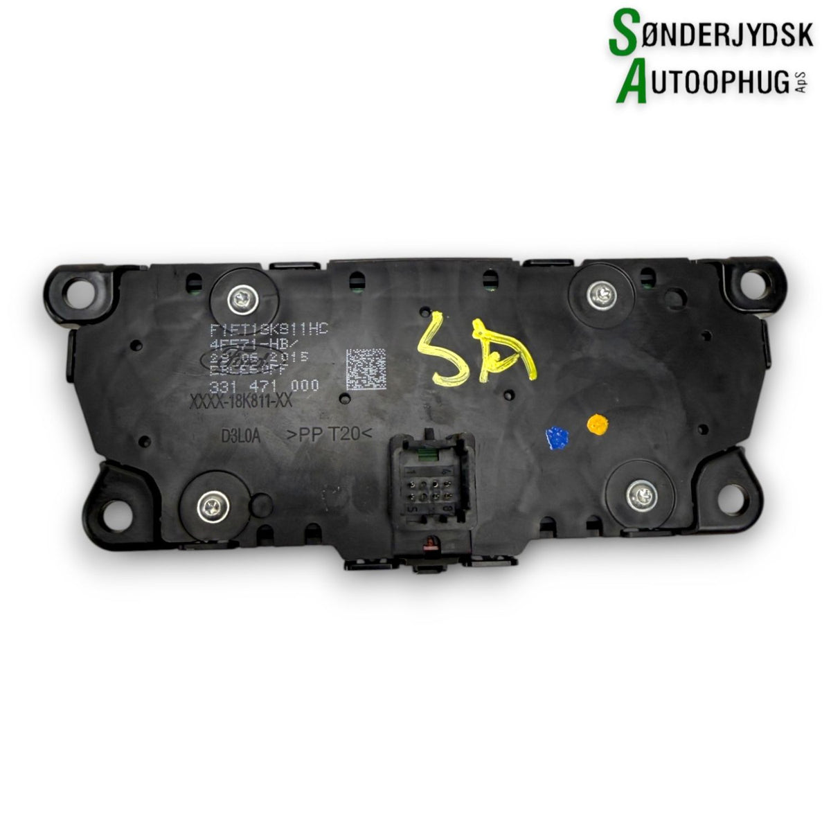 Ford Focus Radio Div. Tilbehør Med OEM Nr. F1ET18K811HC Fra Ford Ophugger