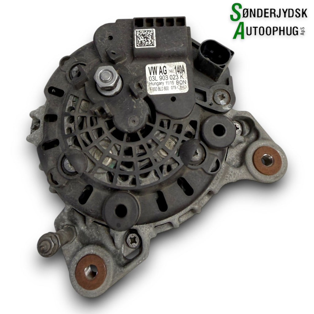 Skoda Octavia Generator Med OEM Nr. 04L903024S Fra Skoda Ophugger