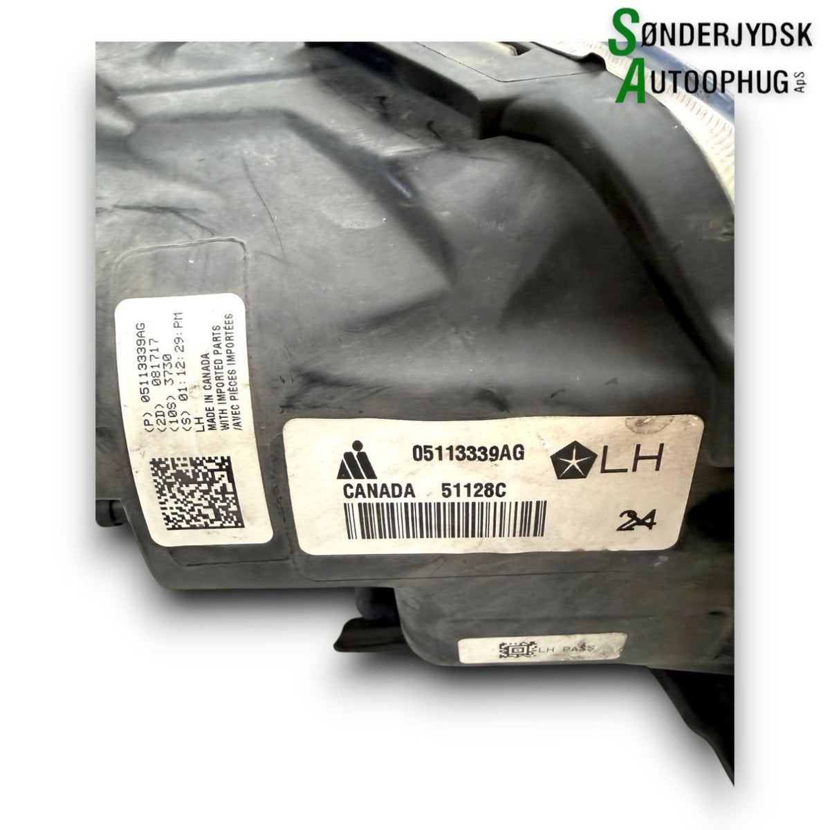 Chrysler Voyager Forlygte Med OEM Nr. 05113339AG Fra Chrysler Ophugger