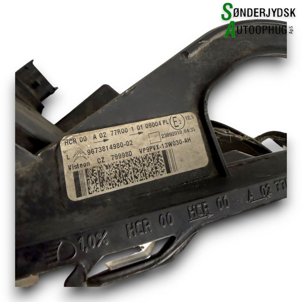Citroen C3 II Forlygte Med OEM Nr. 1606930180 Fra Citroen Ophugger
