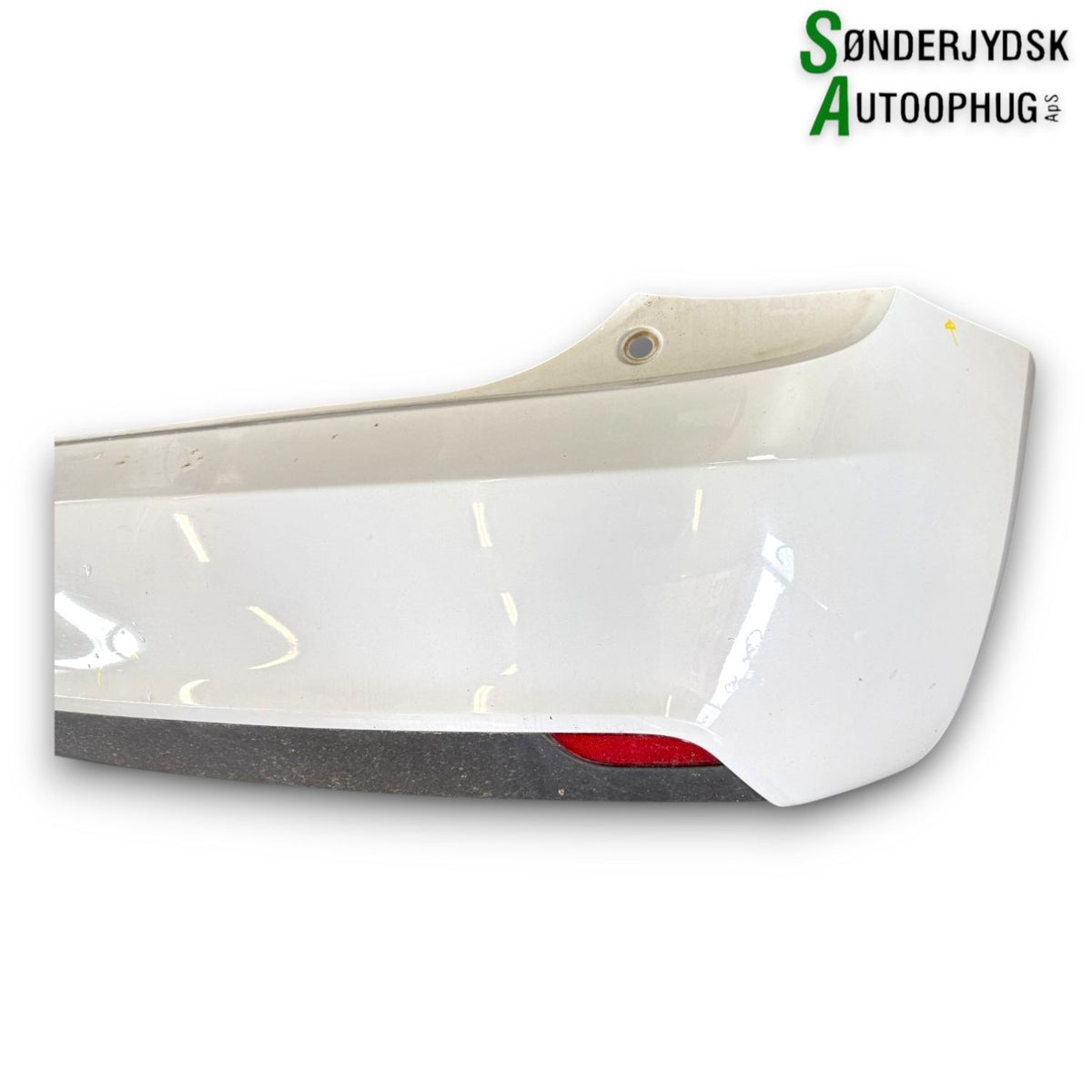 Audi A1 Bagkofanger Med OEM Nr. 8X0807067 Fra Audi Ophugger
