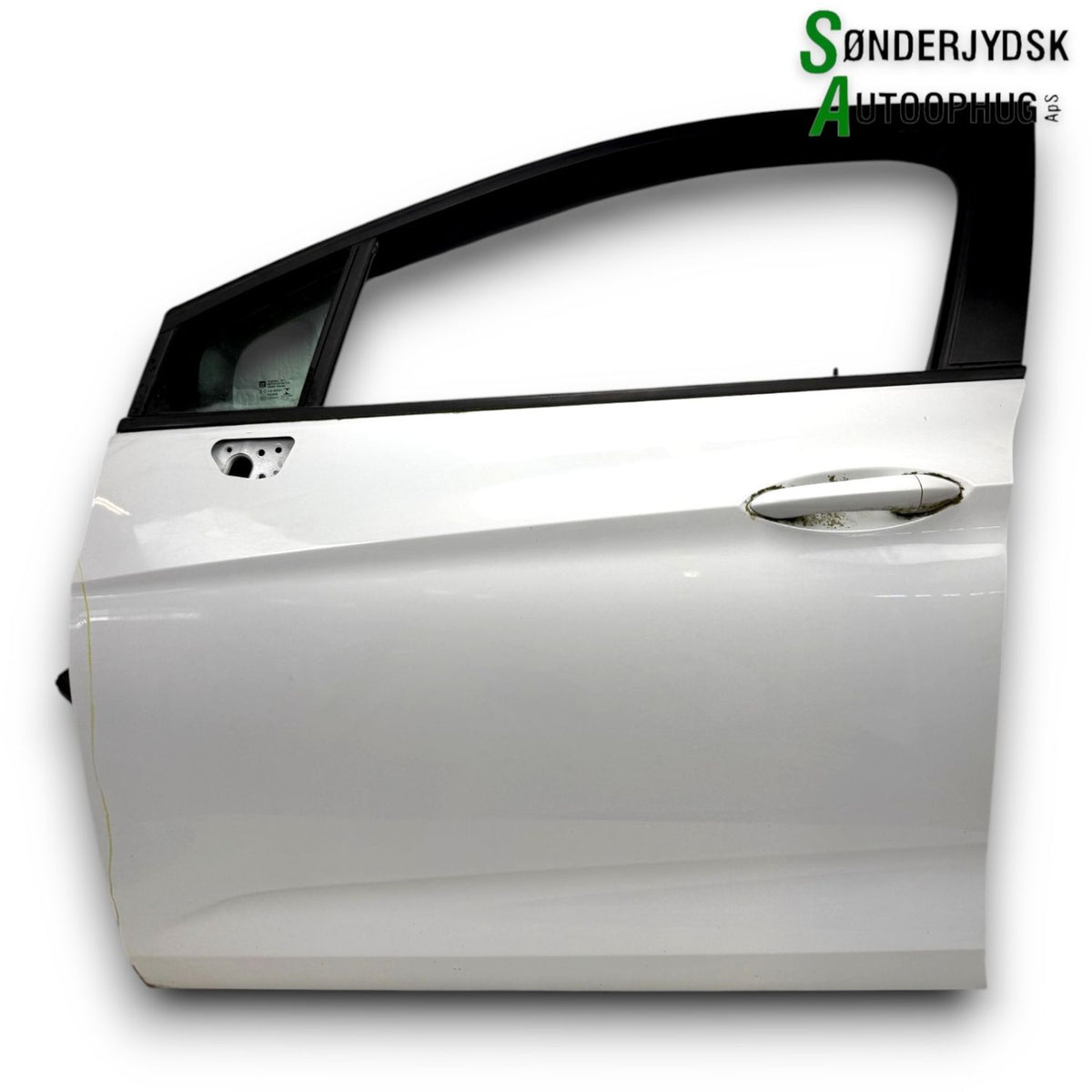 Opel Astra K Fordør V Med OEM Nr. 39086247 Fra Opel Ophugger