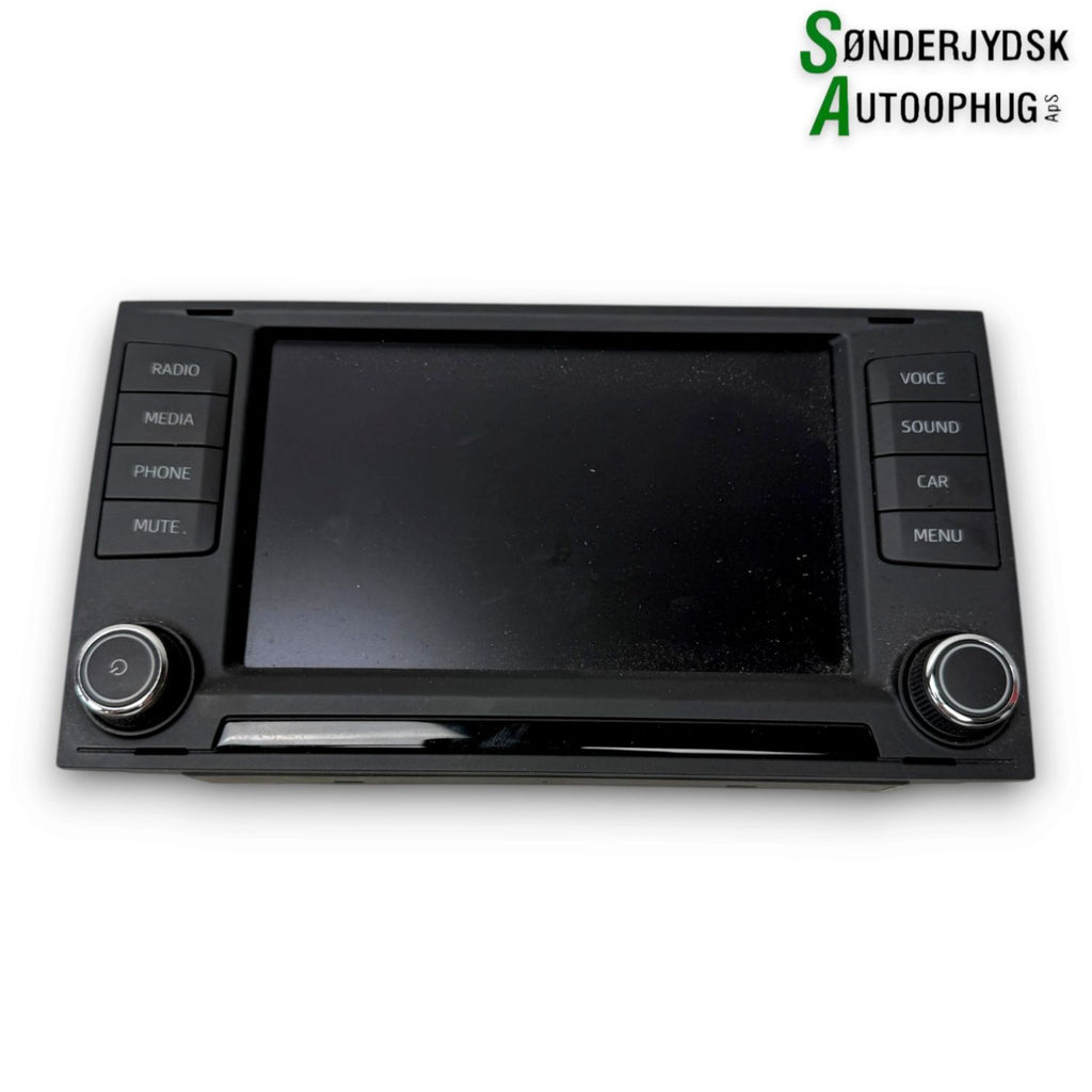Seat Ibiza Radio M/Cd Med OEM Nr. 5F09196041QB Fra Seat Ophugger