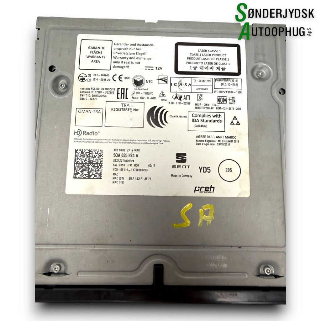 Seat Ibiza Radio M/Cd Med OEM Nr. 5QA035824A Fra Seat Ophugger