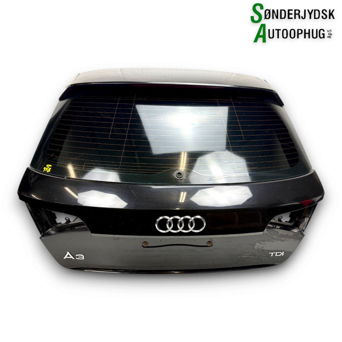 Audi A3 8V Bagklap Med OEM Nr. 8V4827025D Fra Audi Ophugger