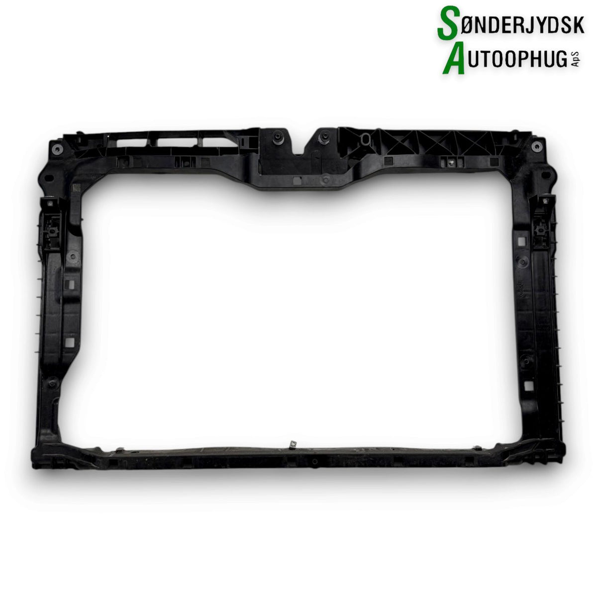 Skoda Fabia Frontkasse Med OEM Nr. 6VA805588B Fra Skoda Ophugger