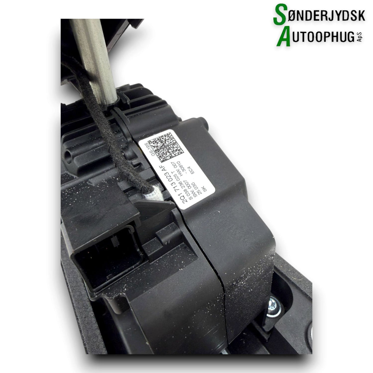 Skoda Fabia Gearskifte Med OEM Nr. 6VB713123F Fra Skoda Ophugger