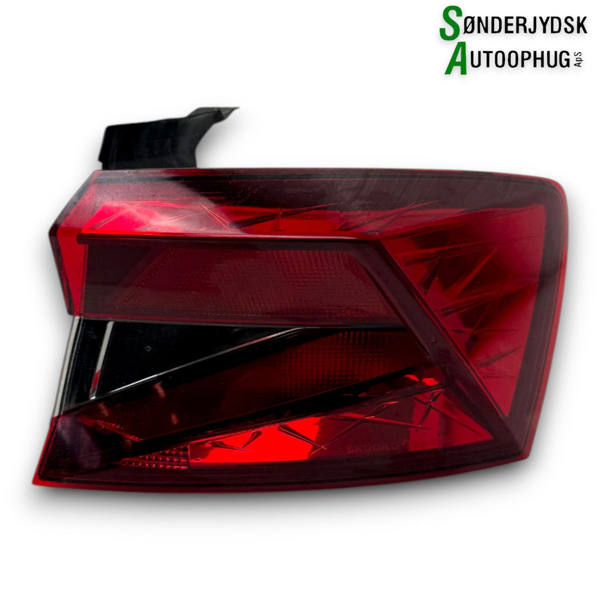 Skoda Fabia Baglygte Med OEM Nr. 6VE945096 Fra Skoda Ophugger