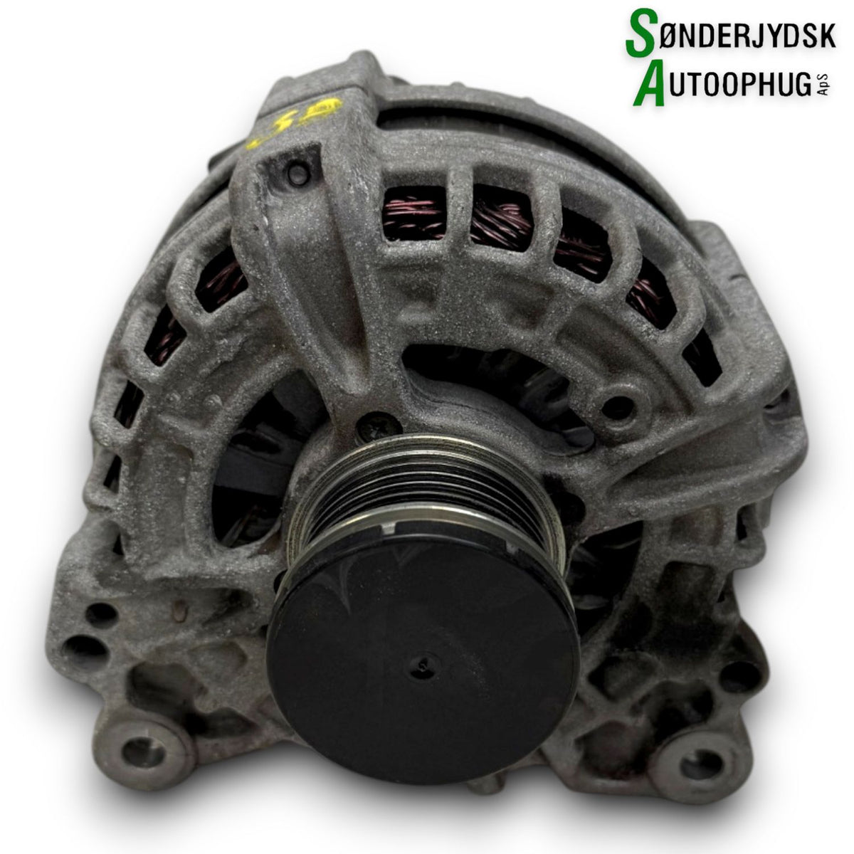 Skoda Fabia Generator Med OEM Nr. 04C903026G Fra Skoda Ophugger