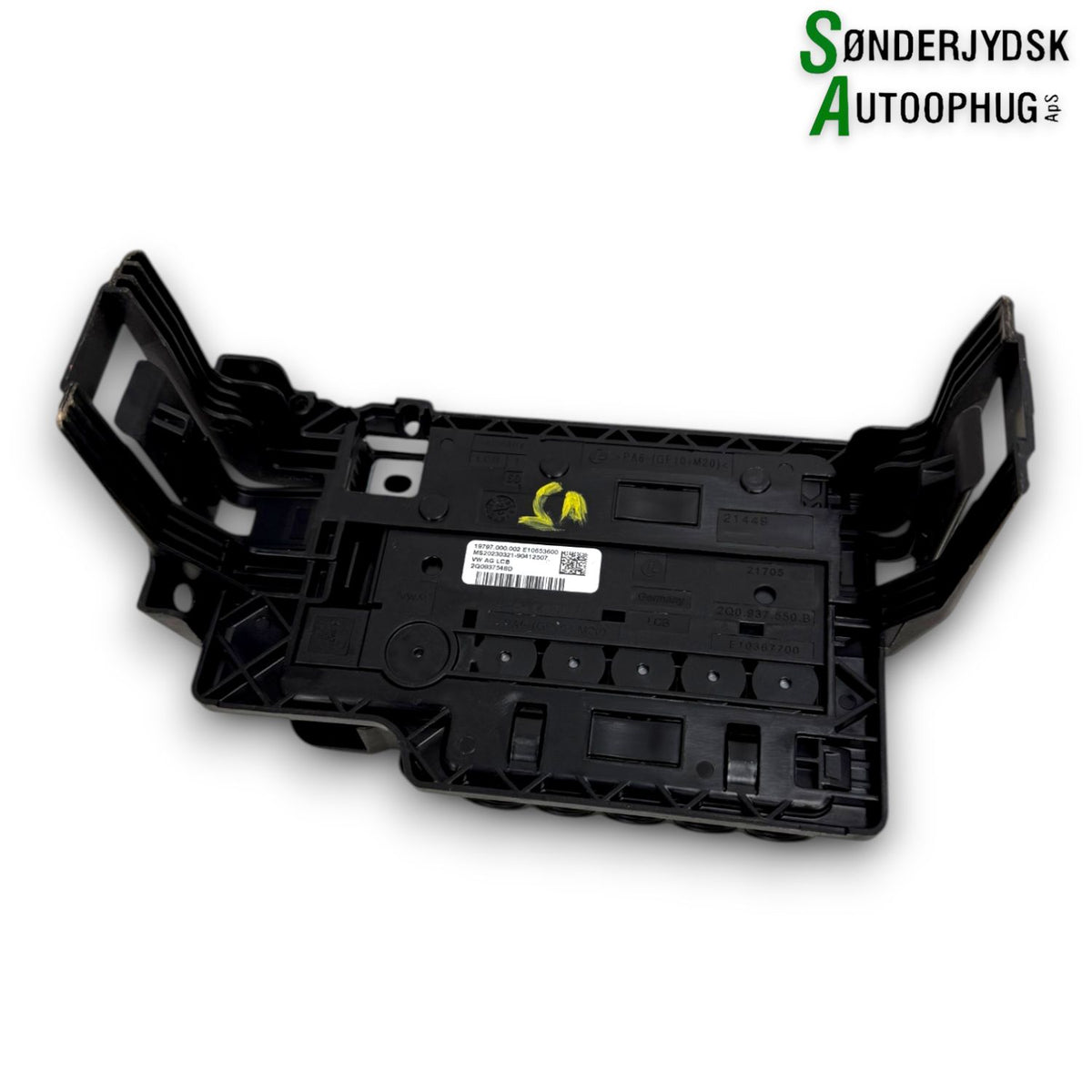 Skoda Fabia Sikringsboks Med OEM Nr. 2Q0937548D Fra Skoda Ophugger