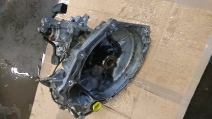 Opel Karl Gearkasse 5 Trin Med OEM Nr. 95519140 Fra Opel Ophugger