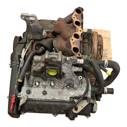 VW Golf 3 1H Motor Med OEM Nr. 037100103HX Fra VW Ophugger