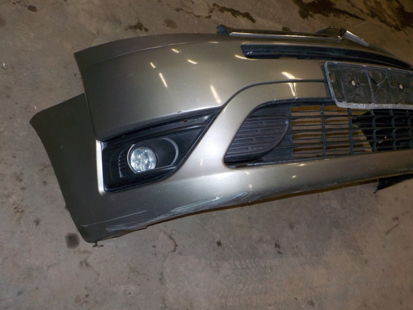 Citroen C4 Grand Picasso Forkofanger Med OEM Nr. 7401FJ Fra Citroen Ophugger