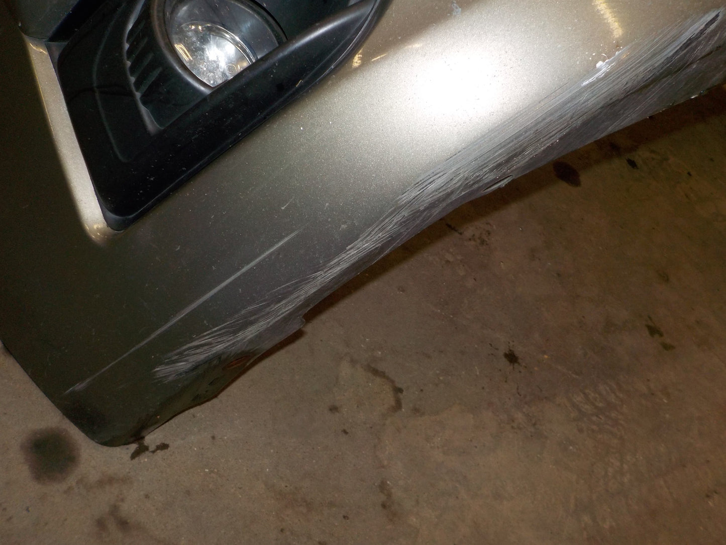 Citroen C4 Grand Picasso Forkofanger Med OEM Nr. 7401FJ Fra Citroen Ophugger