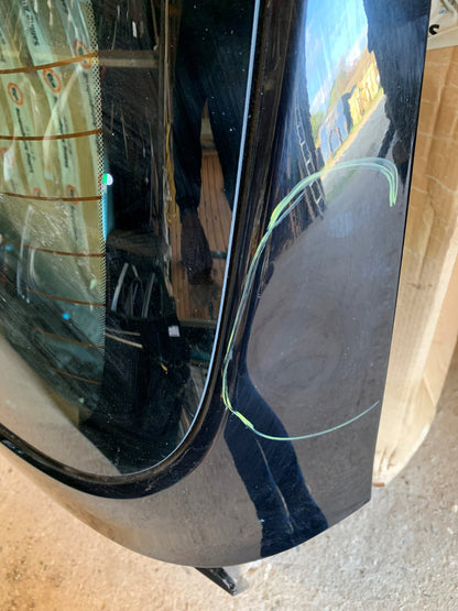 Hyundai IX20 Bagklap Med OEM Nr. 737001K000	 Fra Hyundai Ophugger