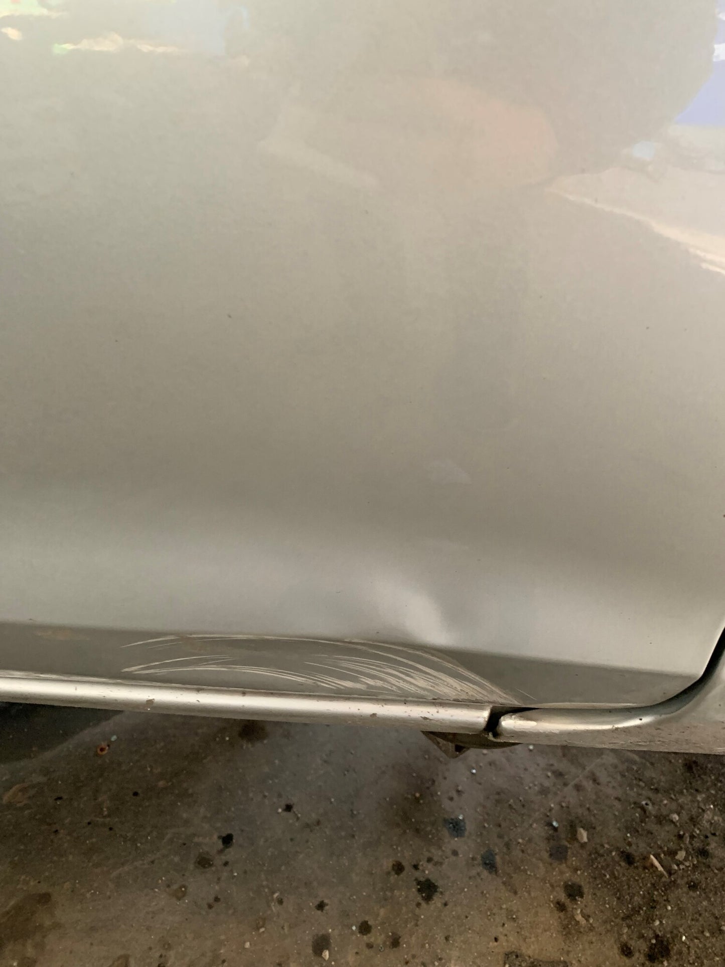 Ford Fiesta 7 Fordør H Med OEM Nr. 1806114 Fra Ford Ophugger