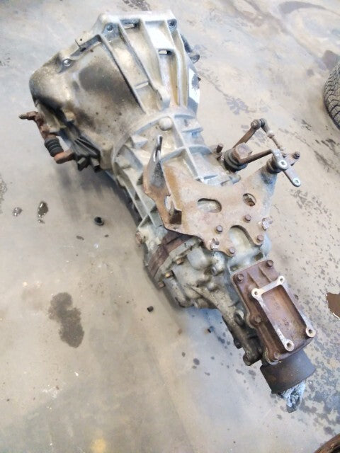 Toyota Dyna Gearkasse 5 Trin Med OEM Nr. 3303025350 Fra Toyota Ophugger
