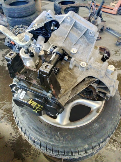 VW Polo 6R Gearkasse 5 Trin Med OEM Nr. 02T300058C Fra VW Ophugger