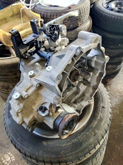 VW Polo 6R Gearkasse 5 Trin Med OEM Nr. LNR Fra VW Ophugger
