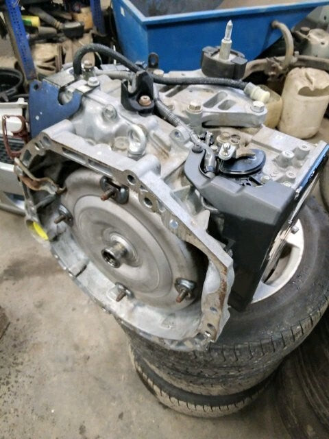 Renault Laguna 3 Automatgearkasse Med OEM Nr. 8200584877 Fra Renault Ophugger