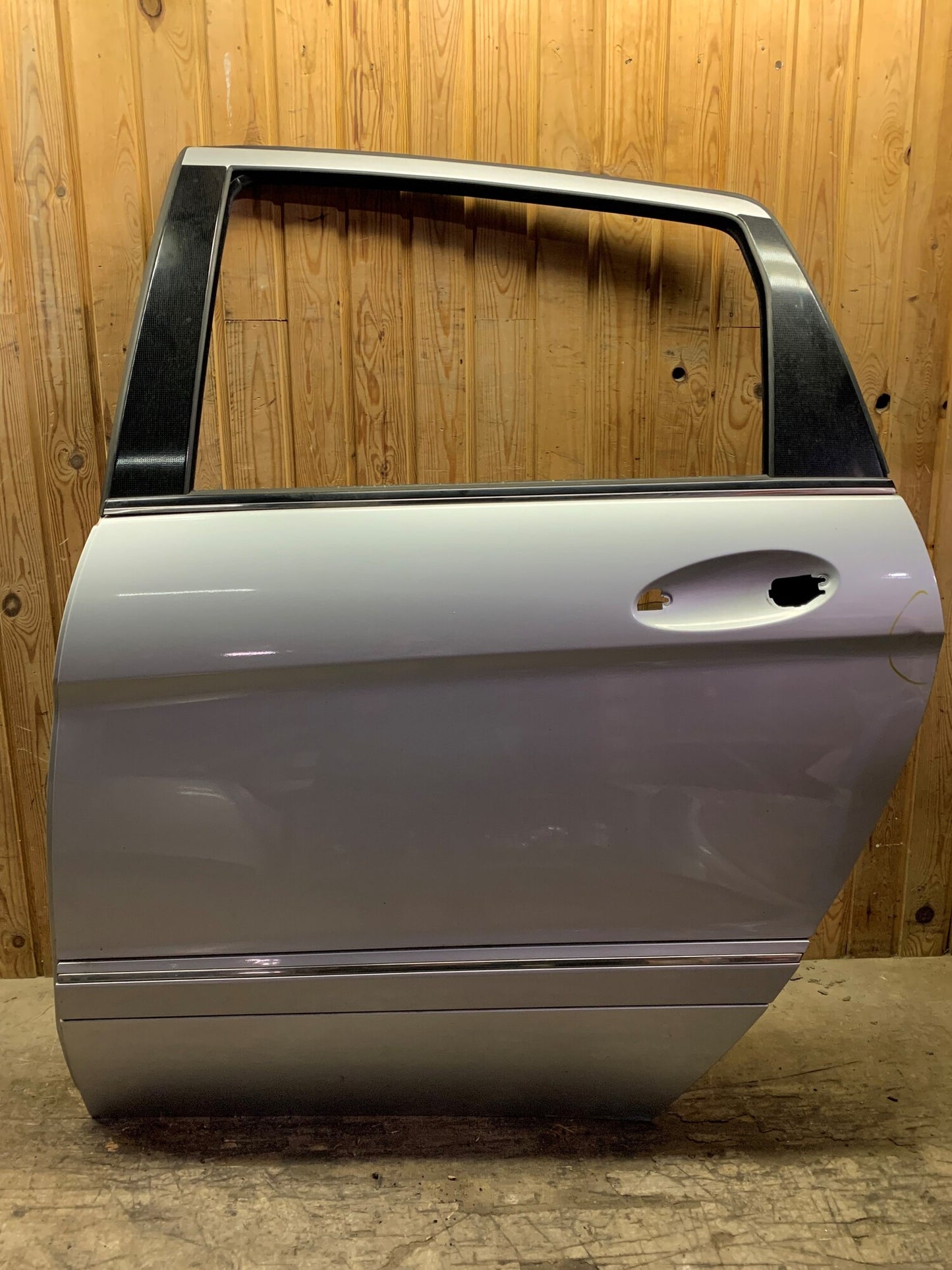 Mercedes B W245 Bagdør V Med OEM Nr. 1697301705 Fra Mercedes Ophugger