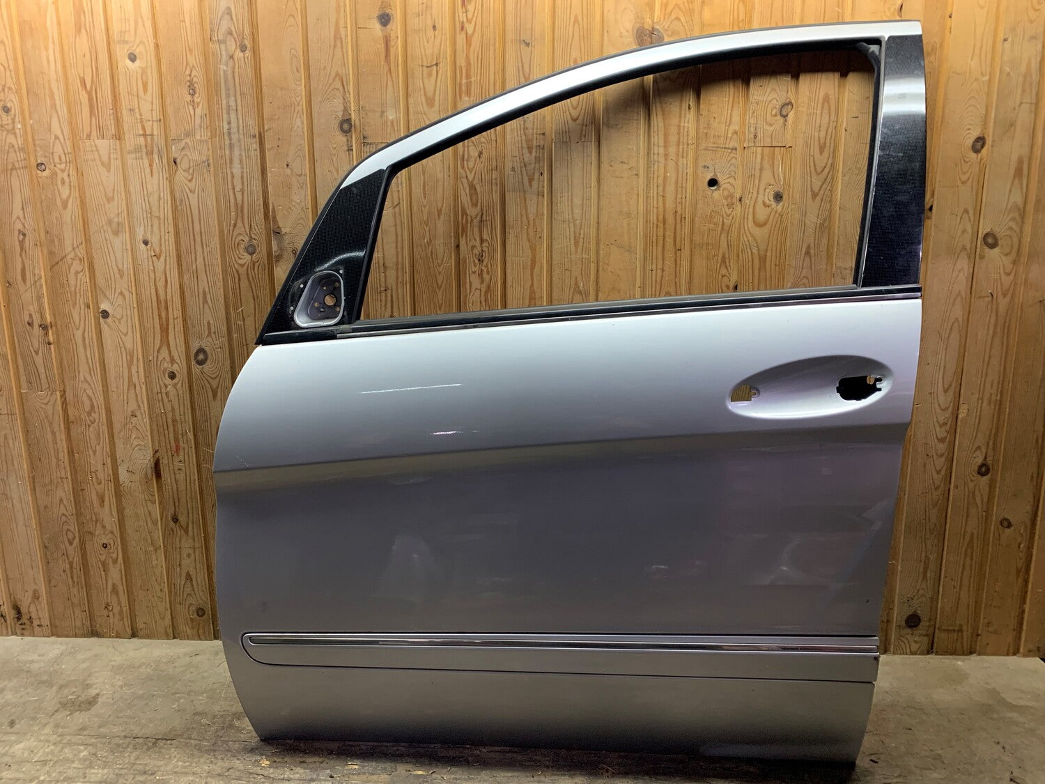 Mercedes B W245 Fordør V Med OEM Nr. A1697200505 Fra Mercedes Ophugger