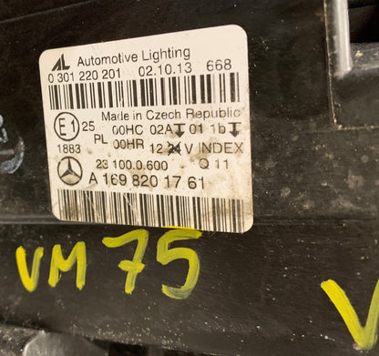 Mercedes B W245 Forlygte Med OEM Nr. 1698201761 Fra Mercedes Ophugger
