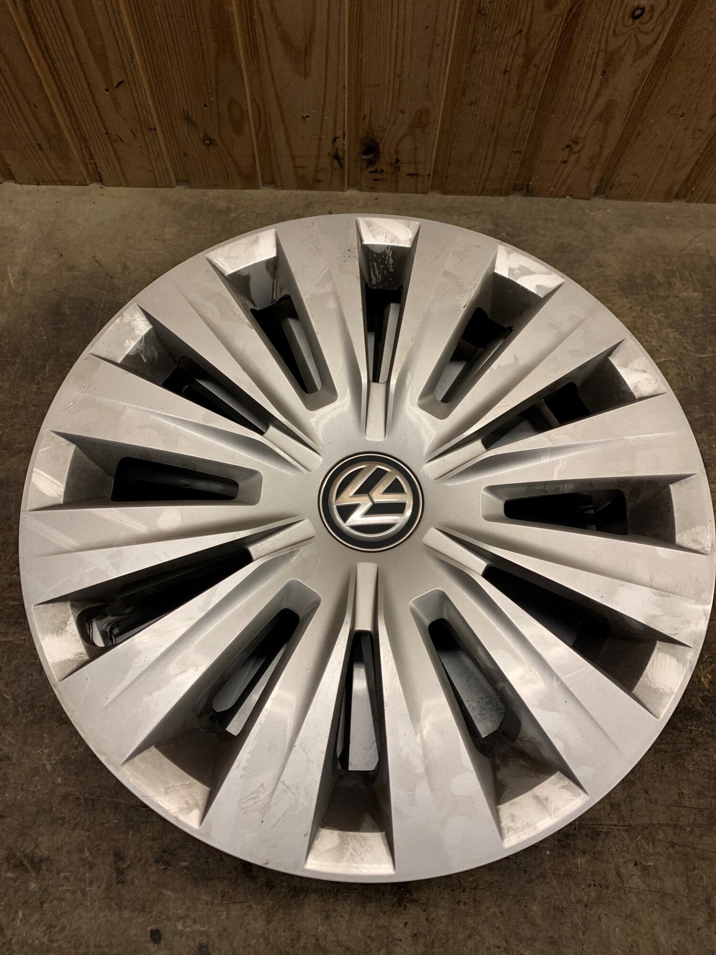 VW Caddy 2K Navkapsel Med OEM Nr. 5H0601147B Fra VW Ophugger