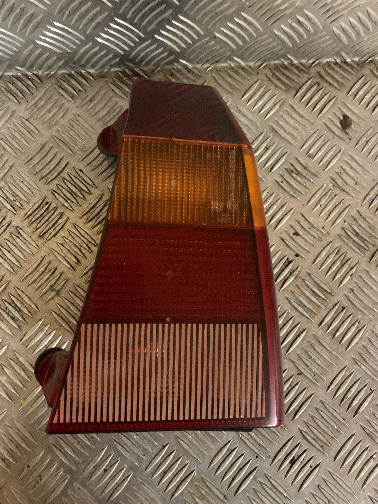 Citroen Ax Baglygte Med OEM Nr. Ophugger Fra Citroen Ophugger