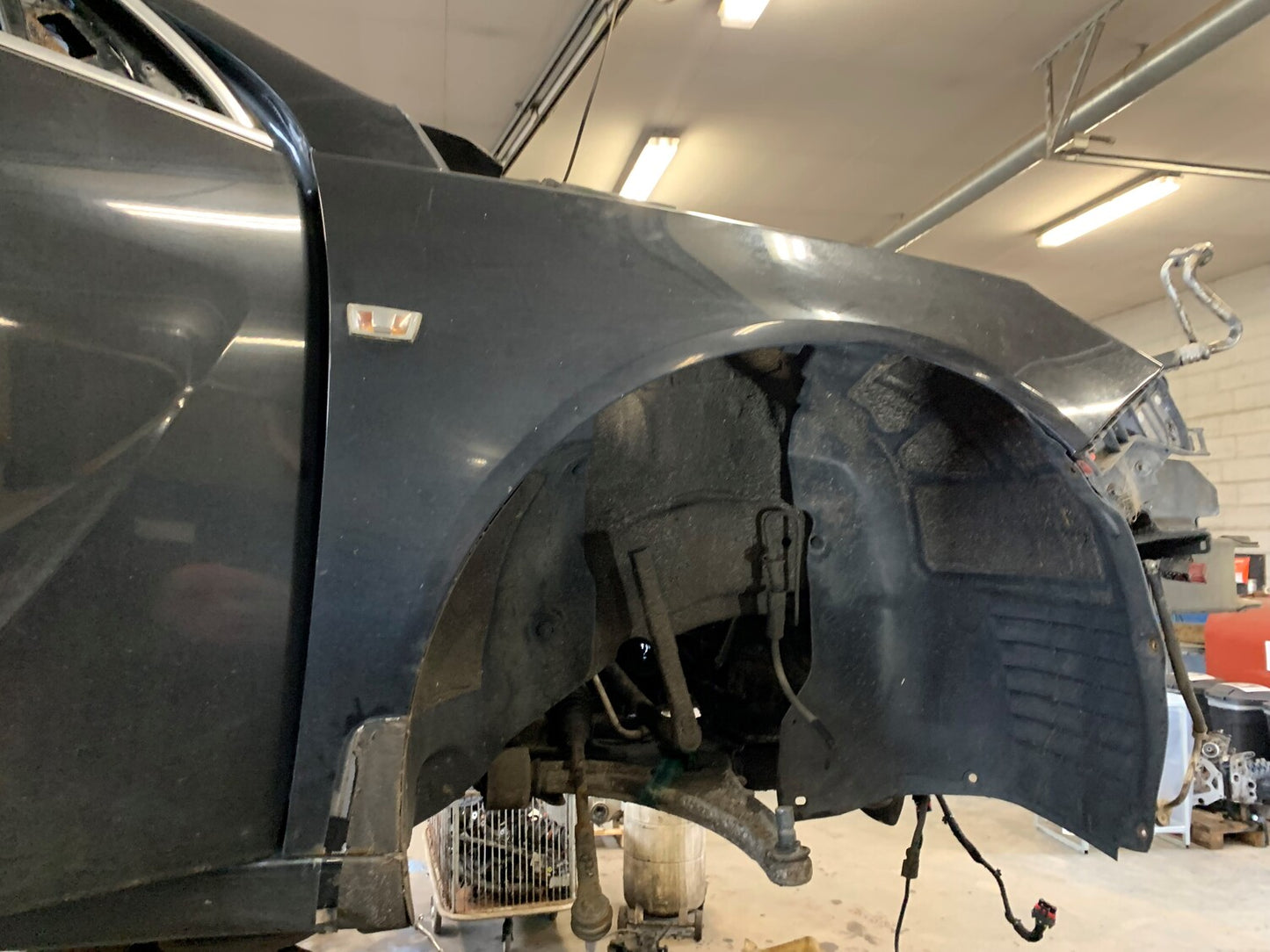 Opel Insignia A Forskærm H Med OEM Nr. 13277521 Fra Opel Ophugger