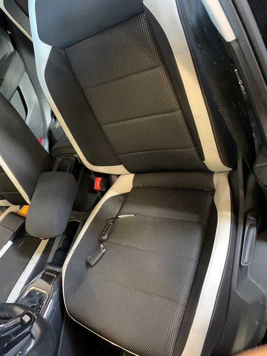 VW T‑Roc Indtræk - Kabine Med OEM Nr. FARVEFJ Fra VW Ophugger