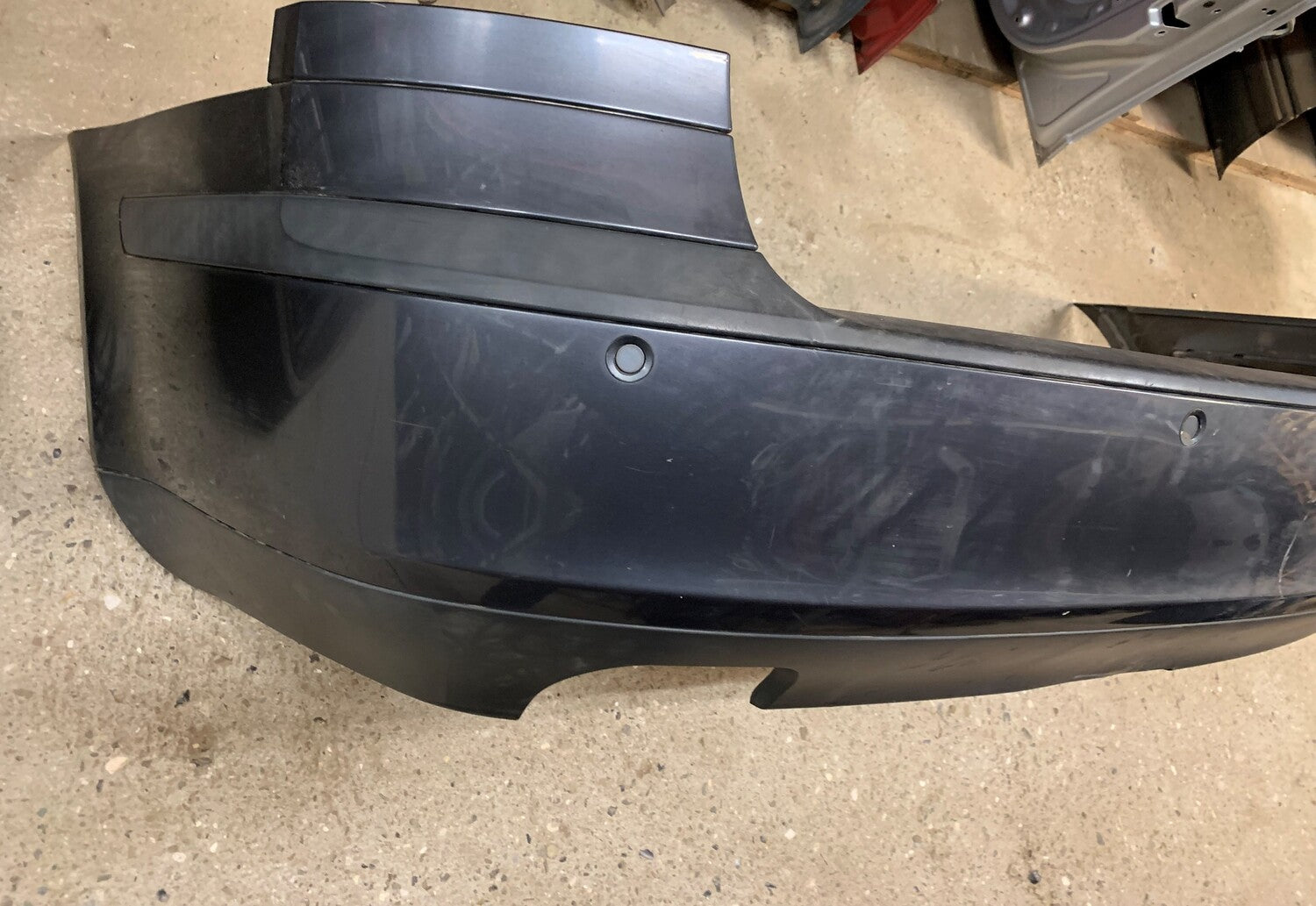 Skoda Octavia Bagkofanger Med OEM Nr. 1Z9807421A Fra Skoda Ophugger
