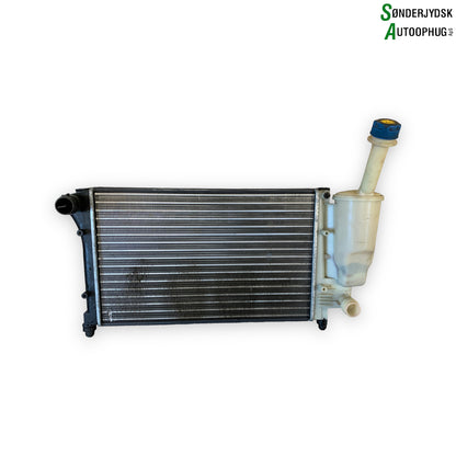 Fiat Panda Køler Med OEM Nr. 864961 Fra Fiat Ophugger