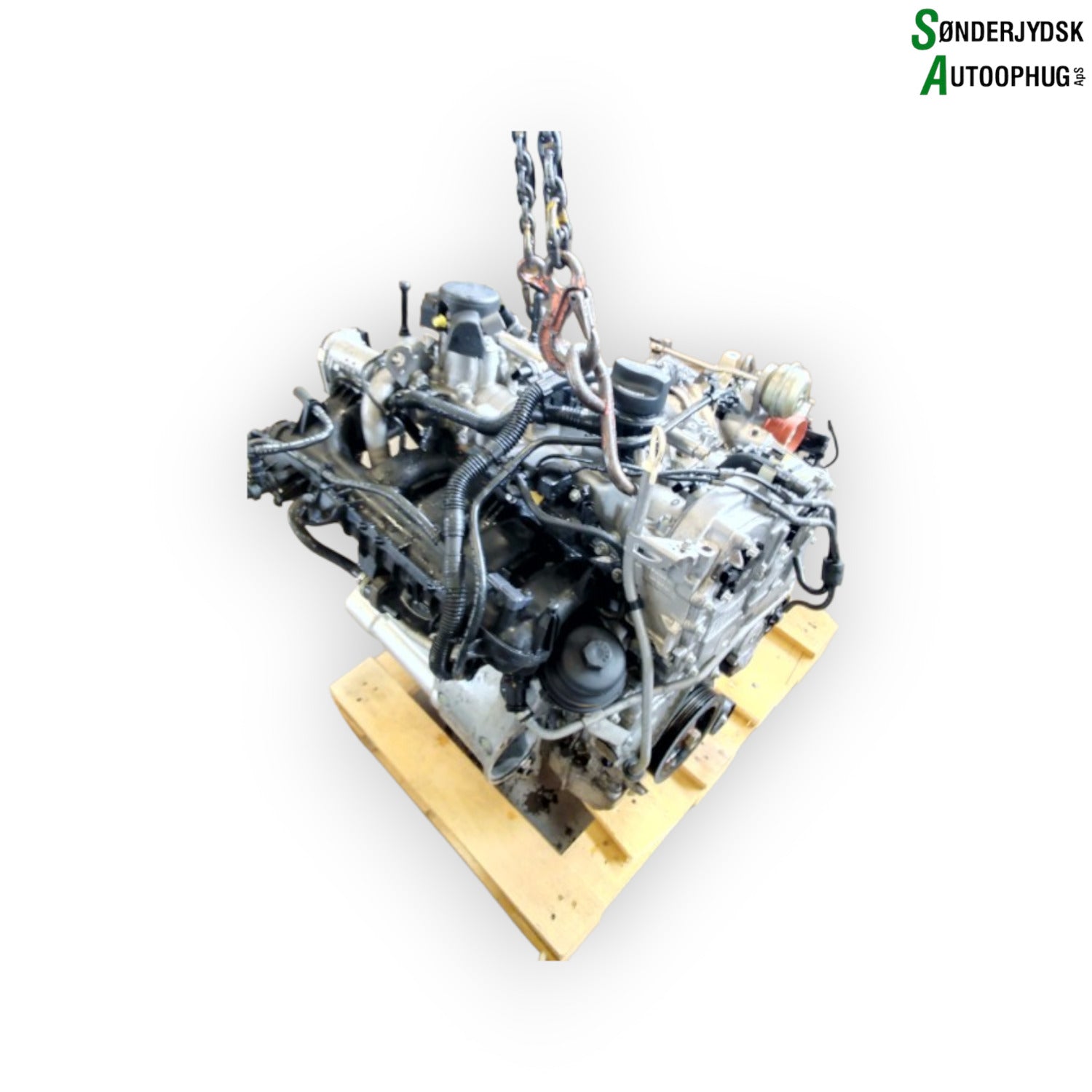Mercedes-Benz Mercedes A W176 Motor Med OEM Nr. 270910 Fra Mercedes-Benz Ophugger