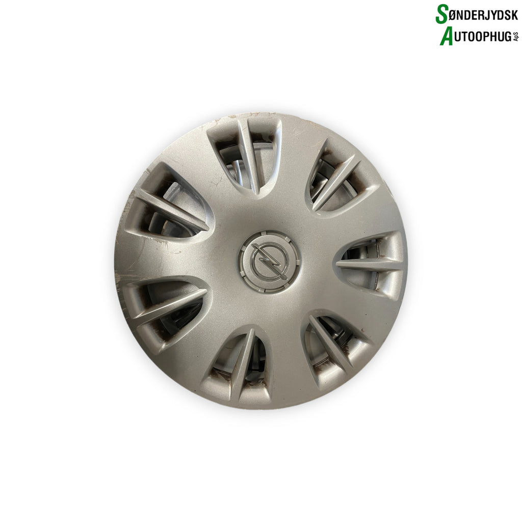 Opel Corsa D Navkapsel Med OEM Nr. 13214815 Fra Opel Ophugger
