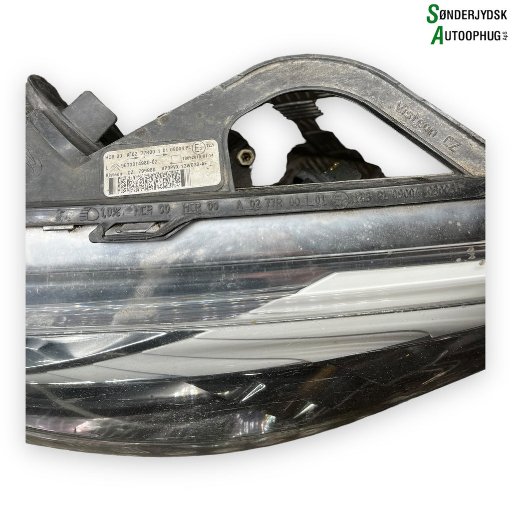 Citroen C3 II Forlygte Med OEM Nr. 1606930180 Fra Citroen Ophugger