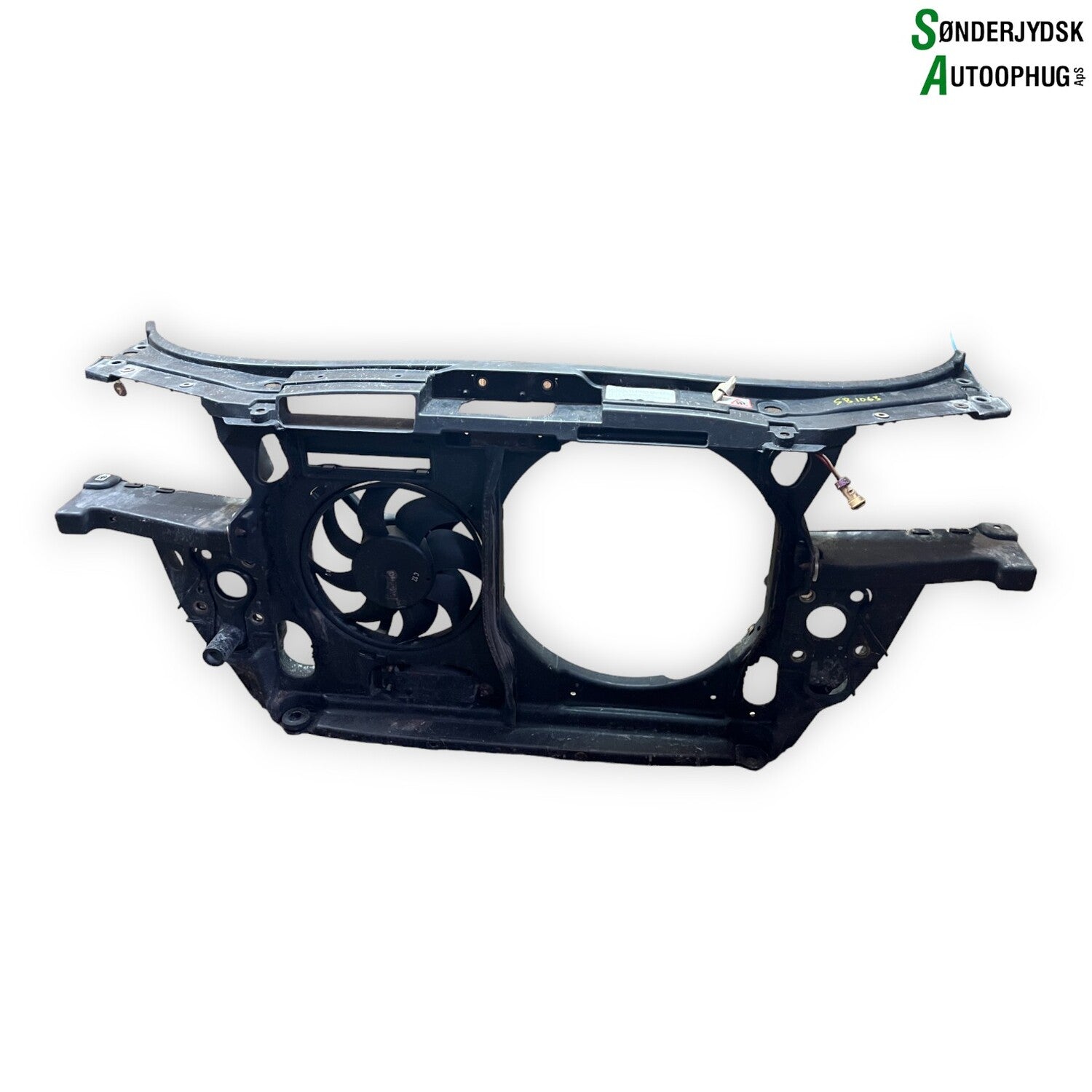 Audi A6 4B Frontkasse Med OEM Nr. 4B0805588N Fra Audi Ophugger