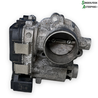 Skoda Fabia Spjældhus Med OEM Nr. 04C133062D Fra Skoda Ophugger