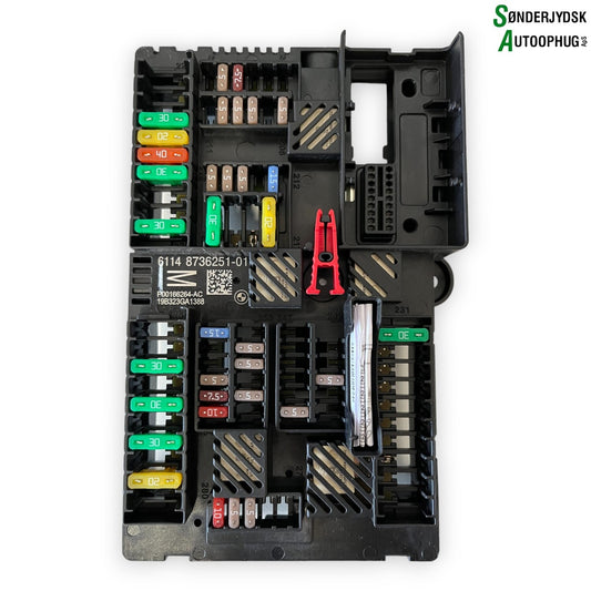 BMW X3 G01 Sikringsboks Med OEM Nr. P00166264 Fra BMW Ophugger