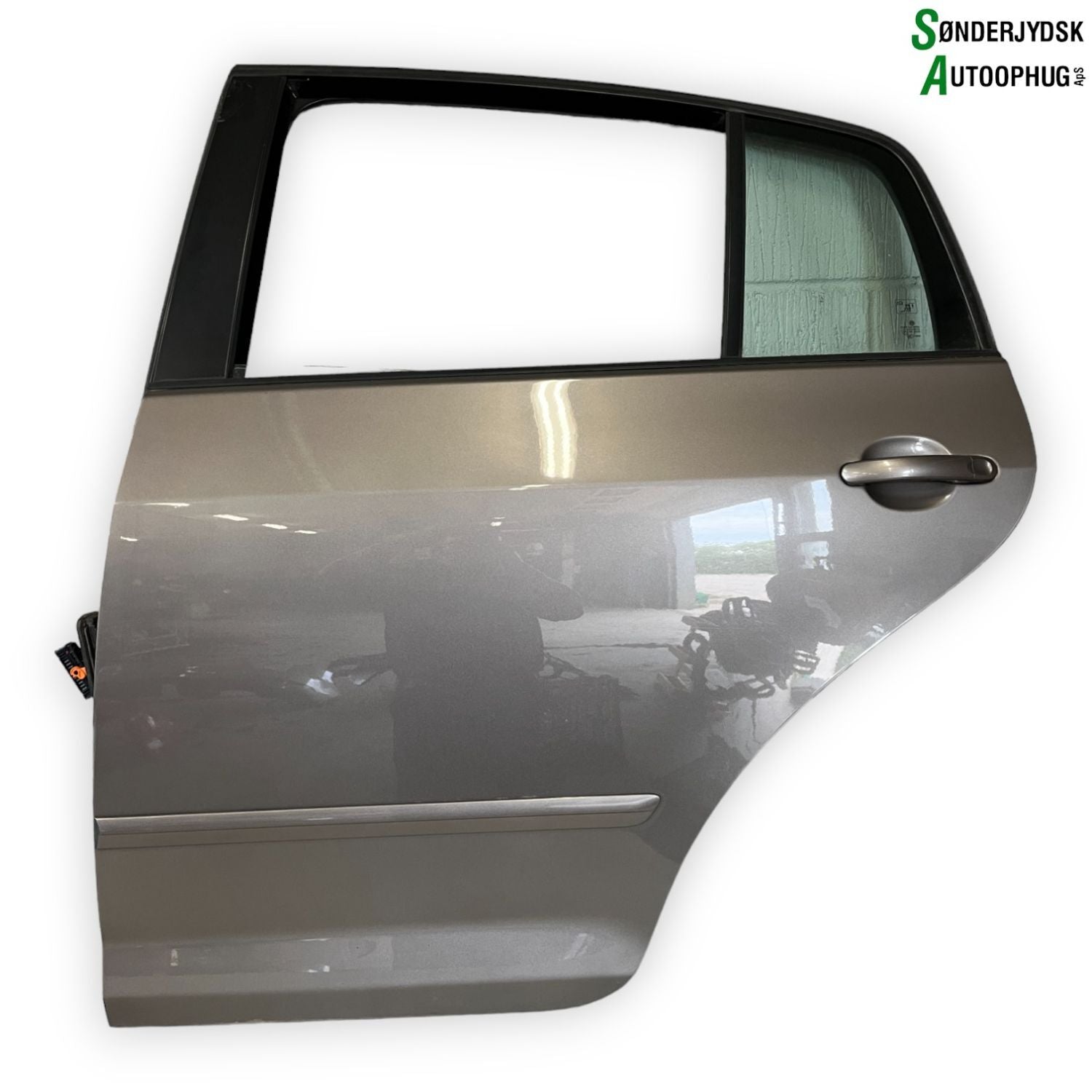 VW Golf 6 1K Bagdør V Med OEM Nr. 5M0833105B Fra VW Ophugger