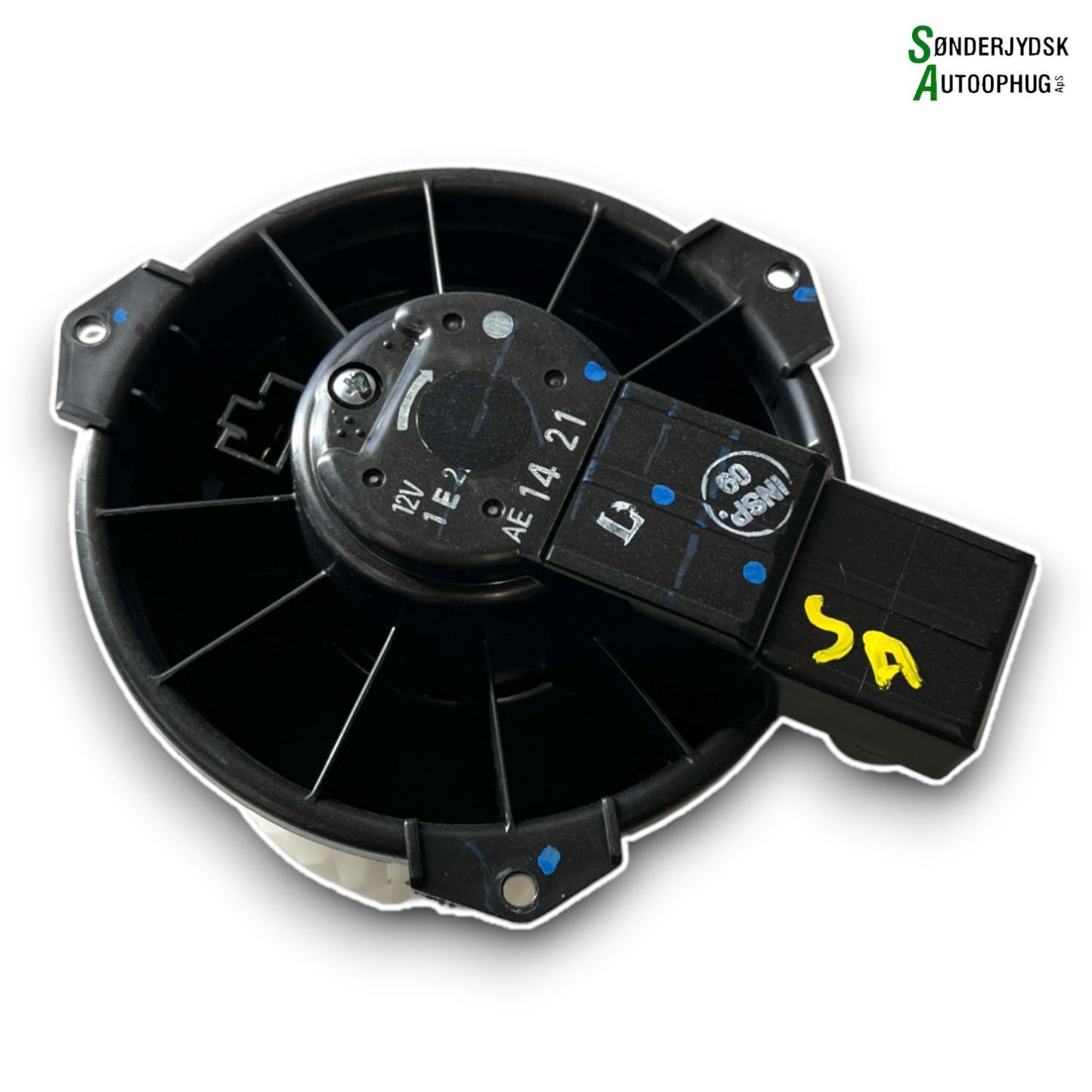 Mitsubishi Space Star Varmeblæser Med OEM Nr. 7802A247 Fra Mitsubishi Ophugger