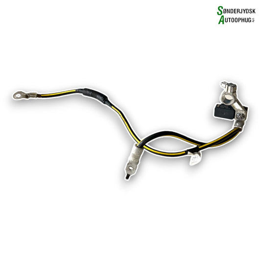 Mitsubishi Space Star Batteri Kabel Med Spændings Overvågning Med OEM Nr. 1865A362 Fra Mitsubishi Ophugger