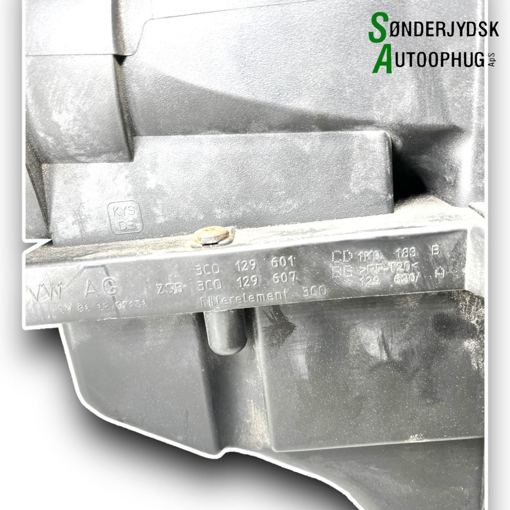 VW Golf 6 1K Luftfilterkasse  Med OEM Nr. 3C0129607 Fra VW Ophugger