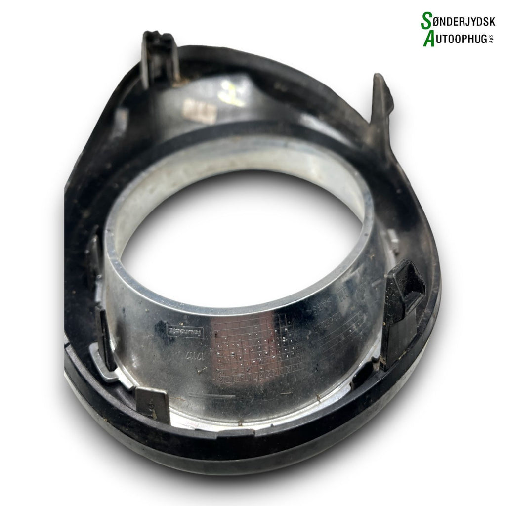 Opel Adam Frontgitter Med OEM Nr. 13355593 Fra Opel Ophugger